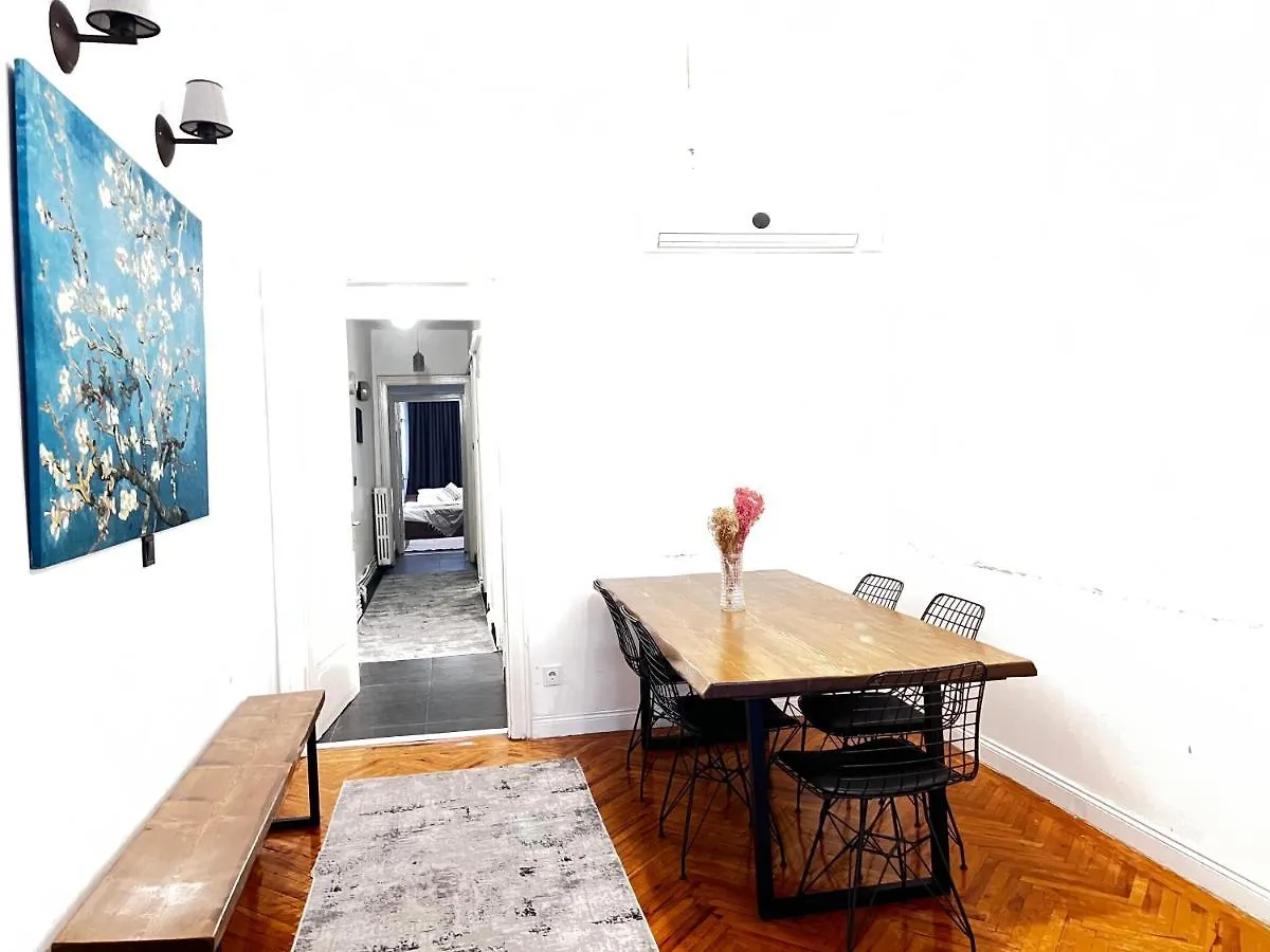شقة Spacious Family Flat , 3Br, 2Ba اسطنبول 0*,  تركيا