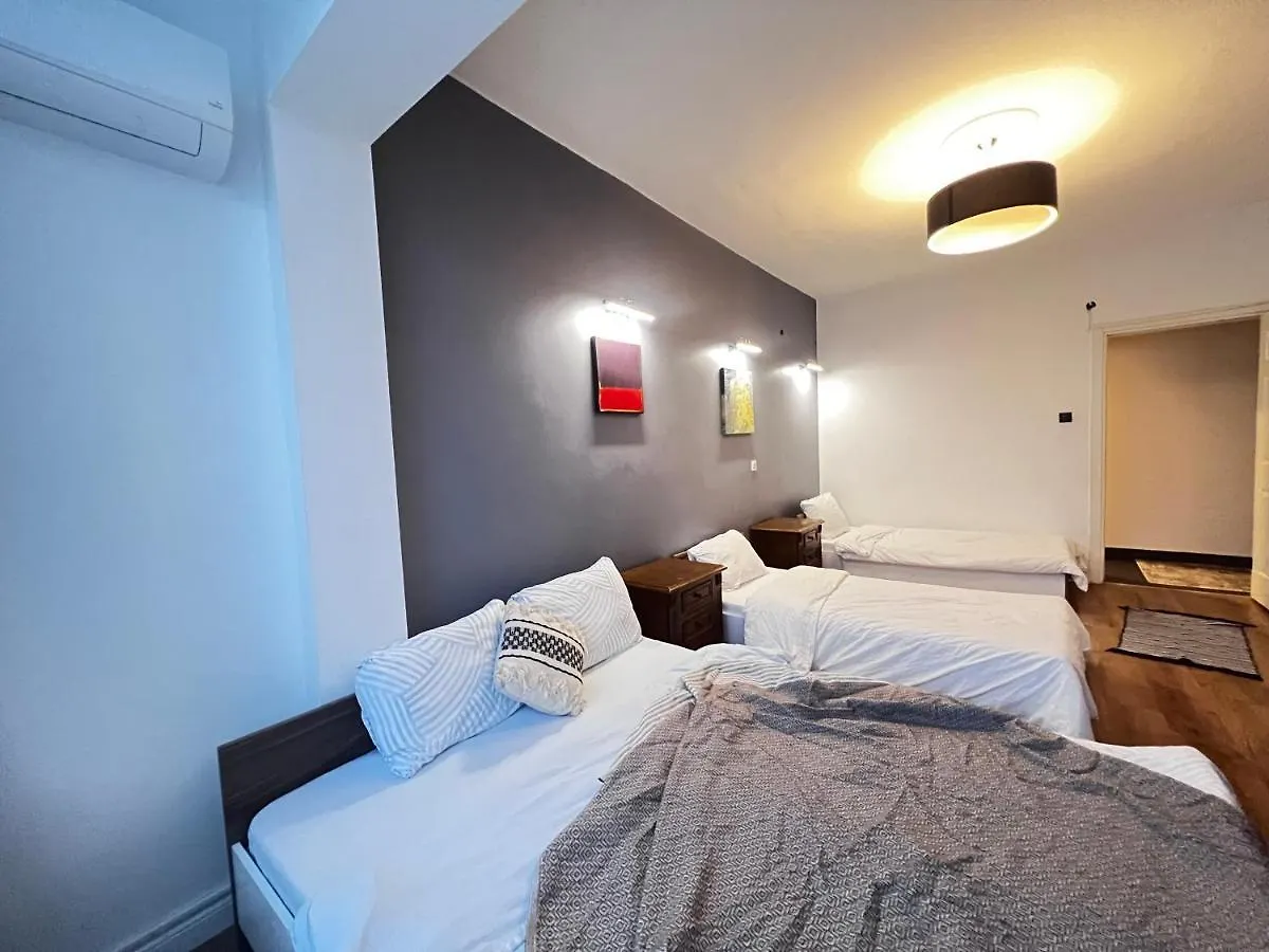 شقة Spacious Family Flat , 3Br, 2Ba اسطنبول